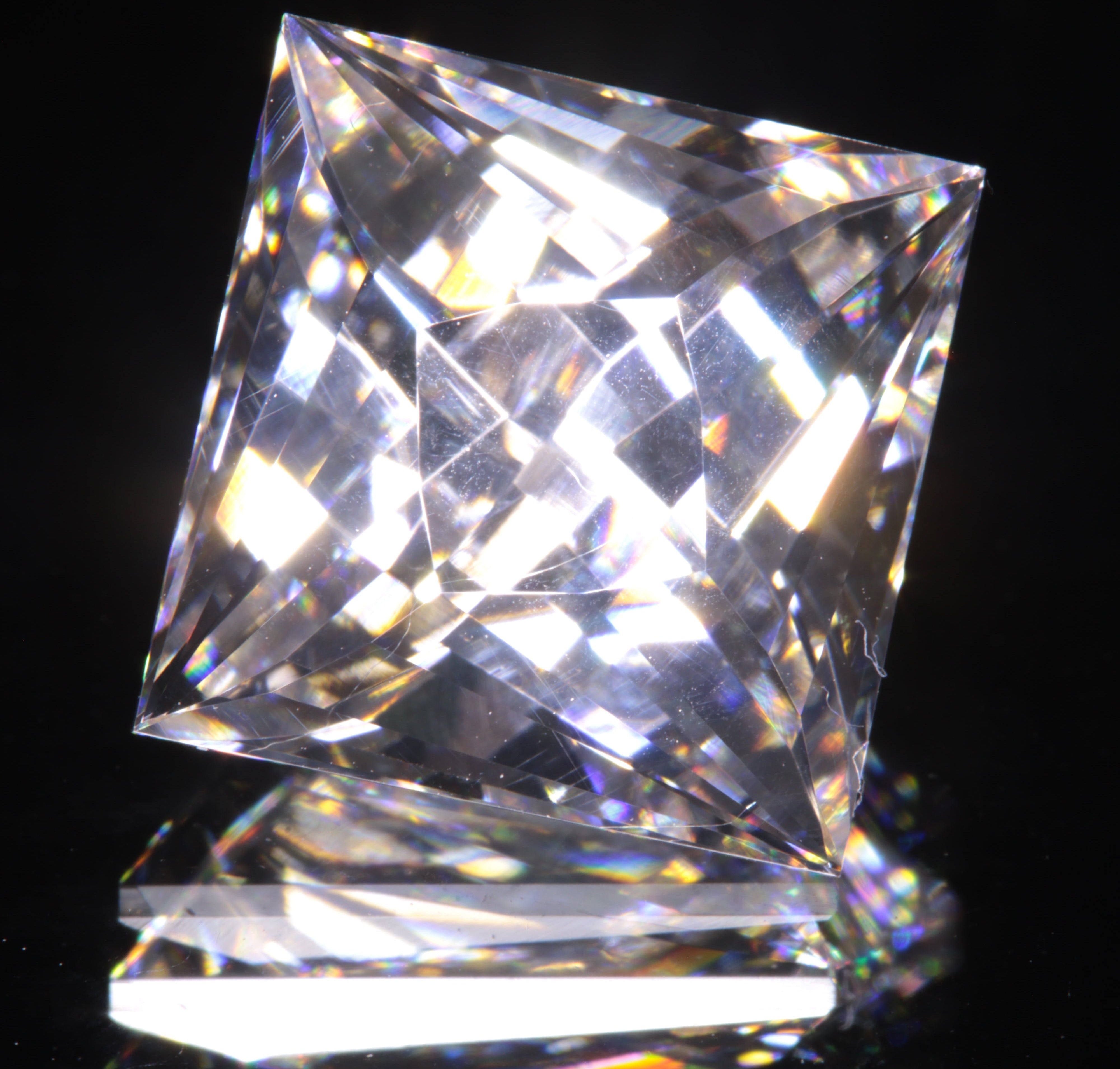 TGG Lab Garnets, Rare Lab Garnet from High Tech Lasers