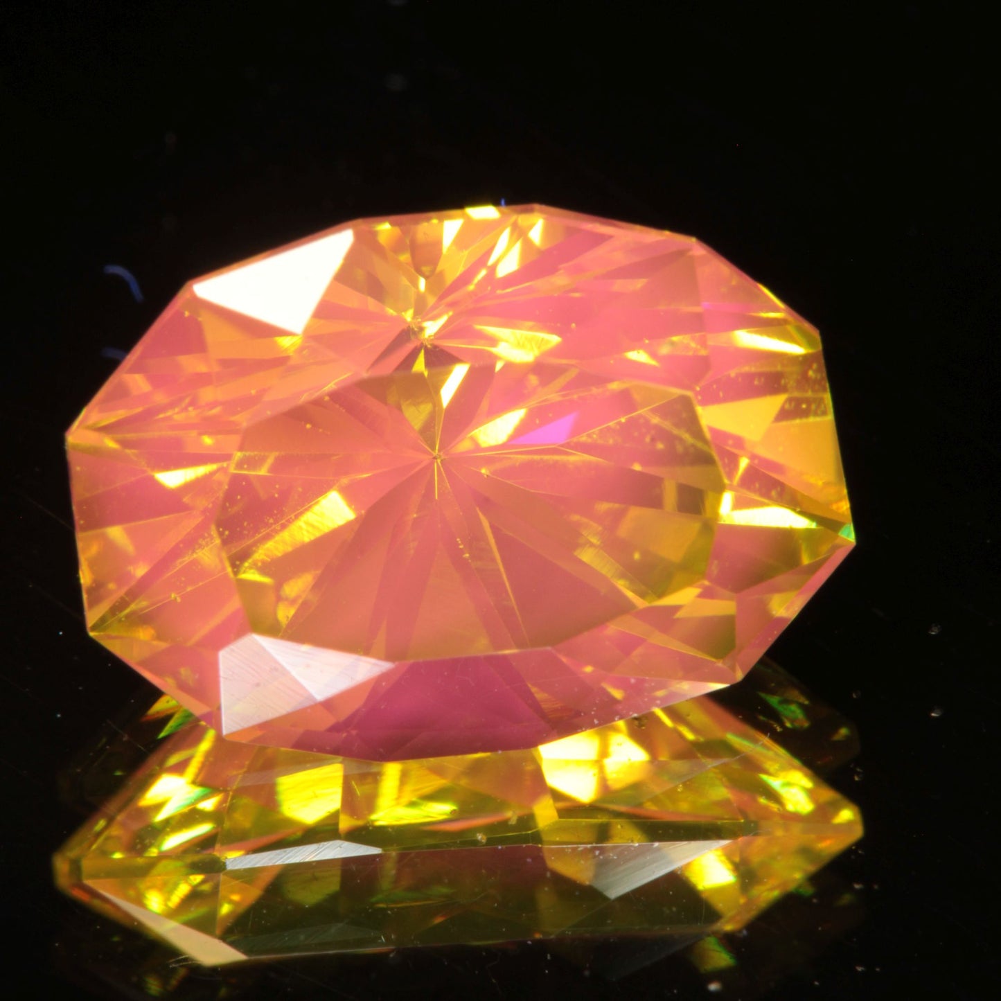 Golden Laser Garnet Faceted Stones, Ce+Nd YAG