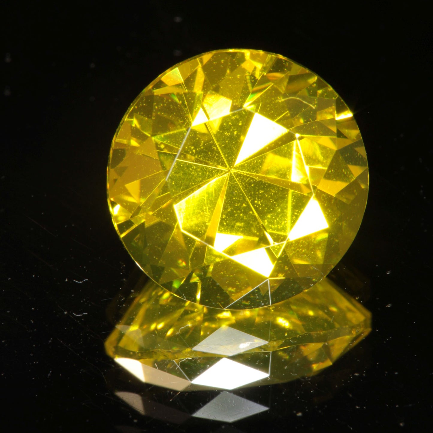 Golden Laser Garnet Faceted Stones, Ce+Nd YAG