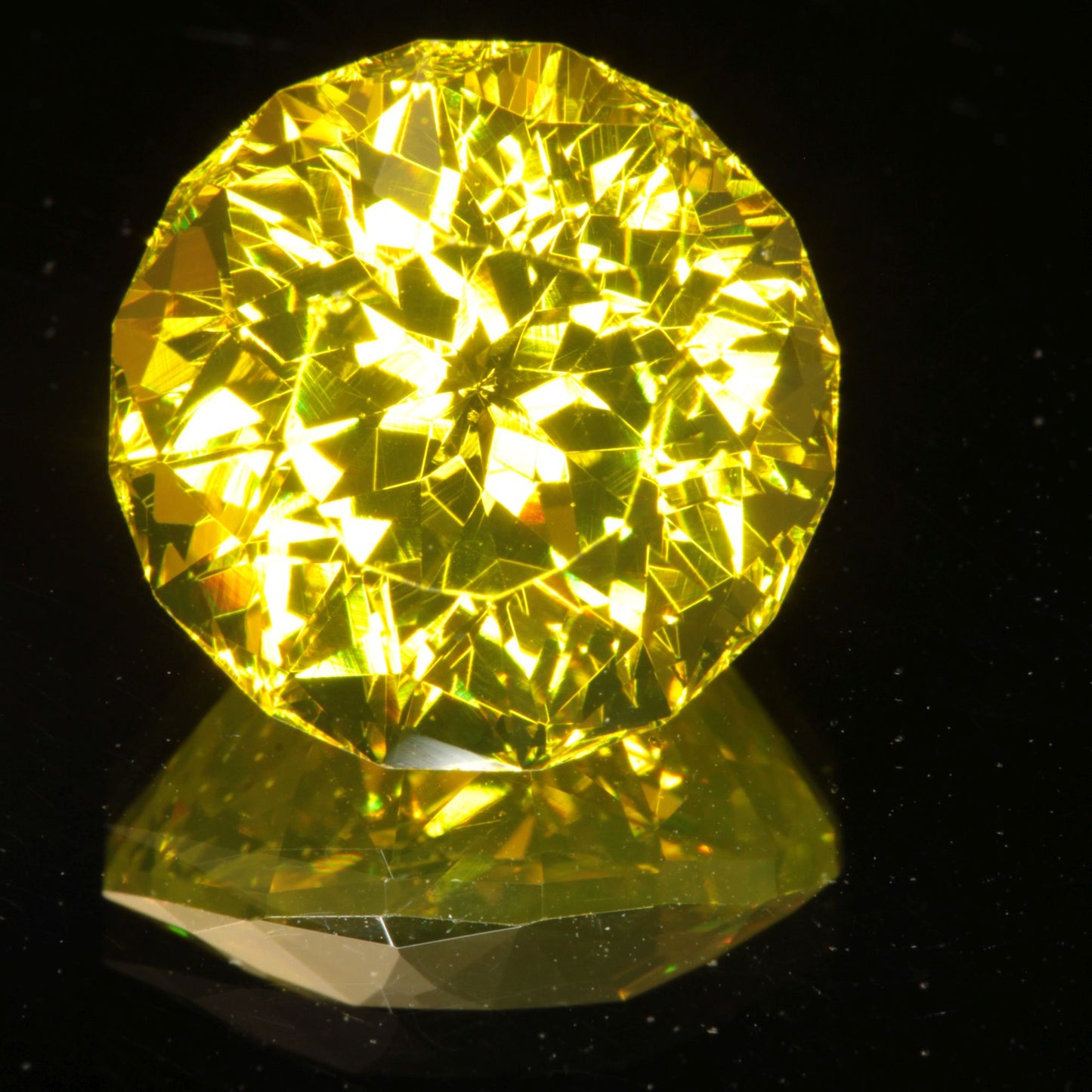 Golden Laser Garnet Faceted Stones, Ce+Nd YAG