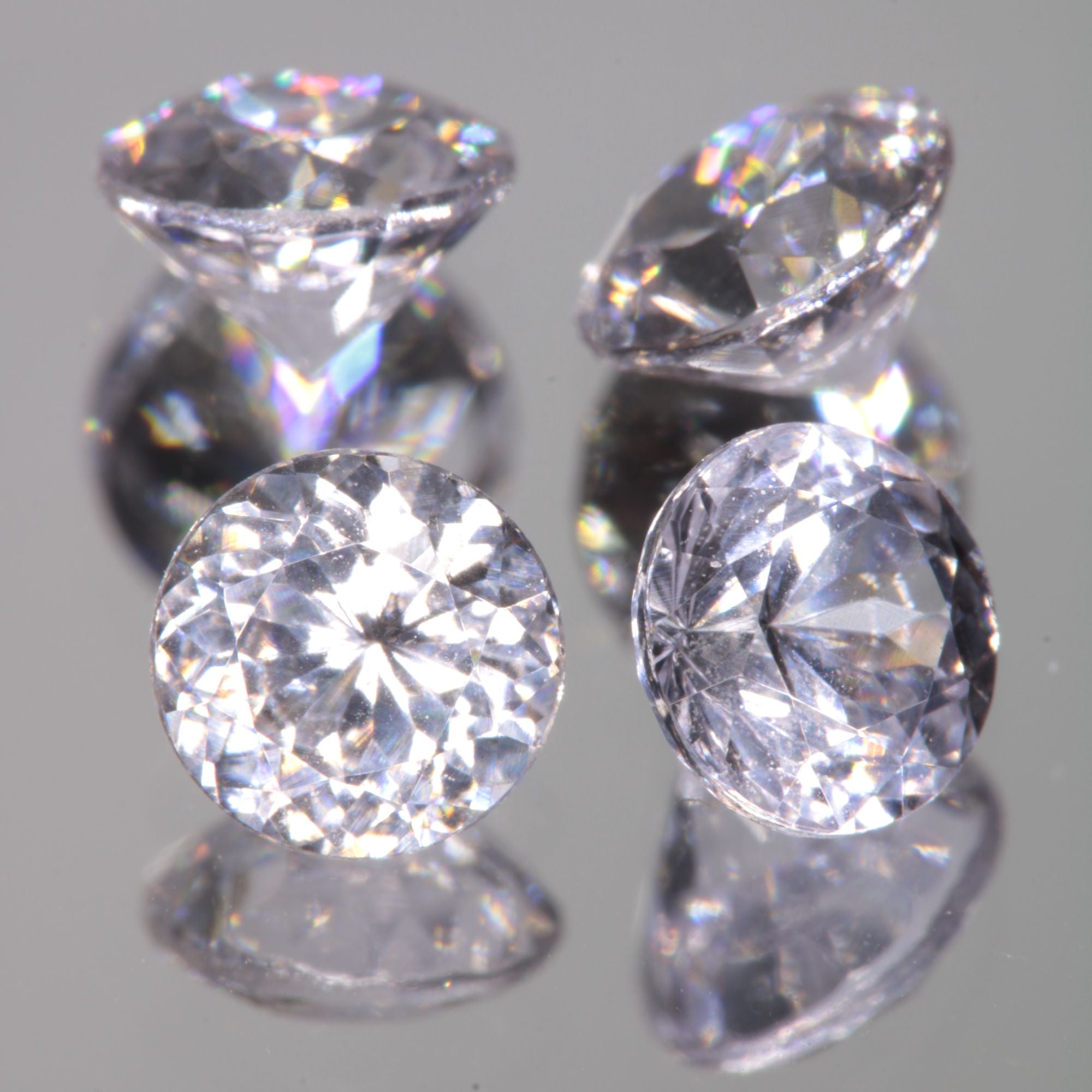 Faceted 4mm Round YAG:Nd:Ce Gemstone