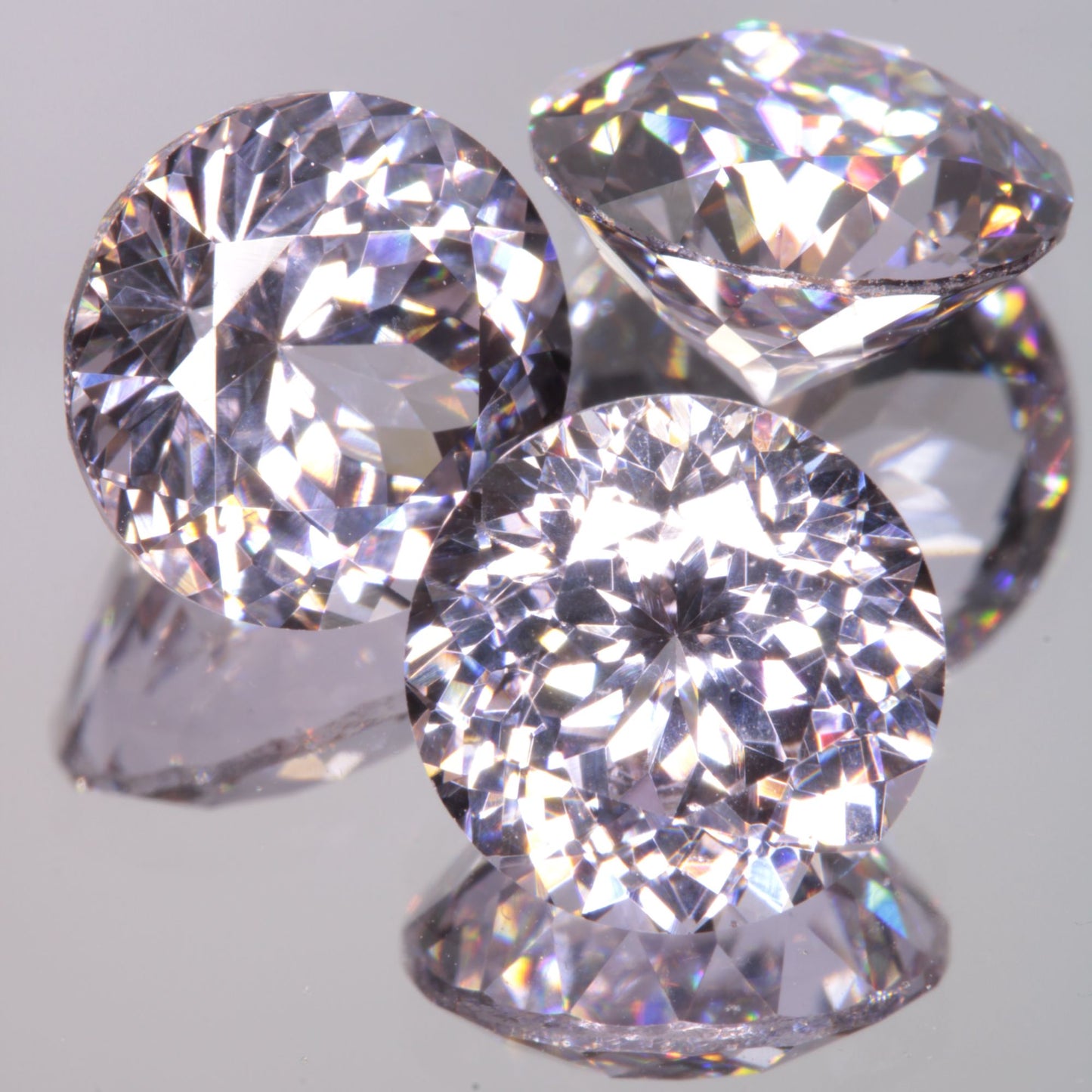 Faceted 8mm Round YAG:Nd:Ce Gemstone