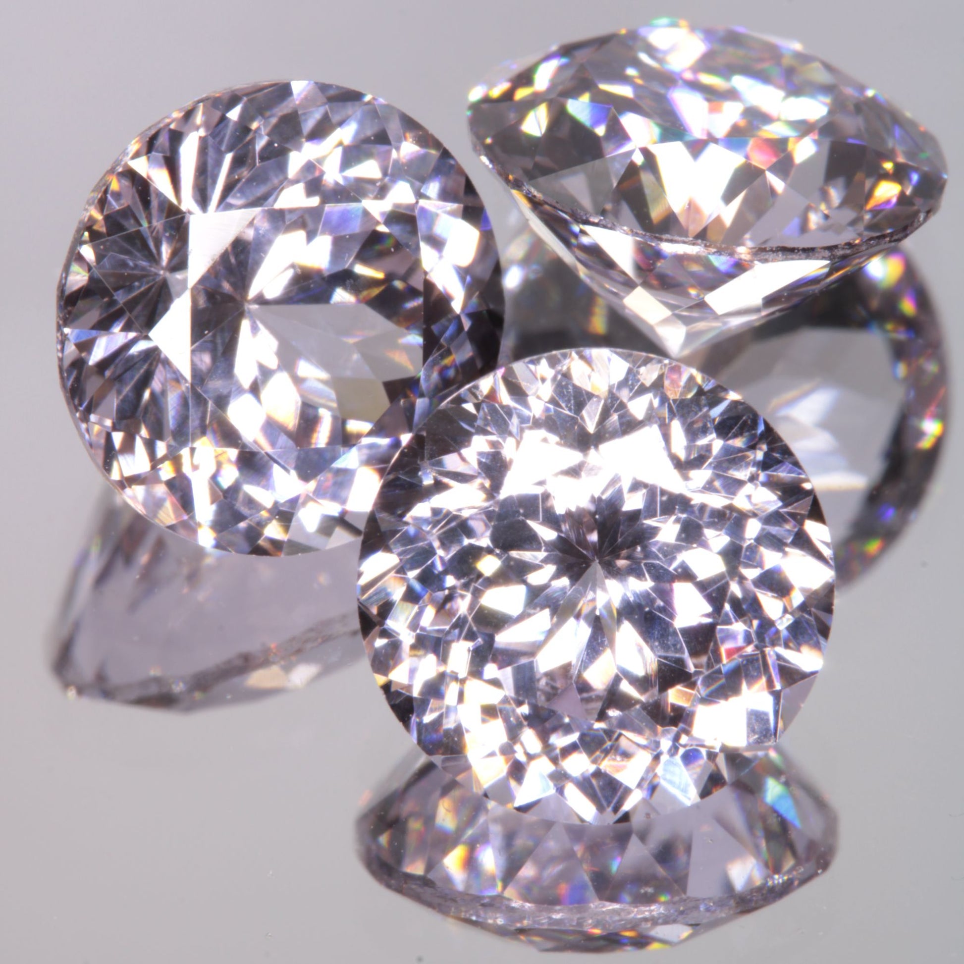 Faceted 8mm Round YAG:Nd:Ce Gemstone