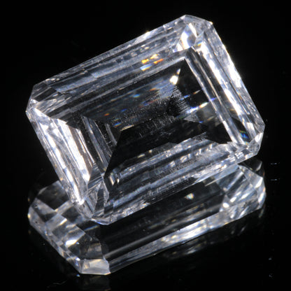Faceted Colorless White Sapphire   Fantasy Cut Gem