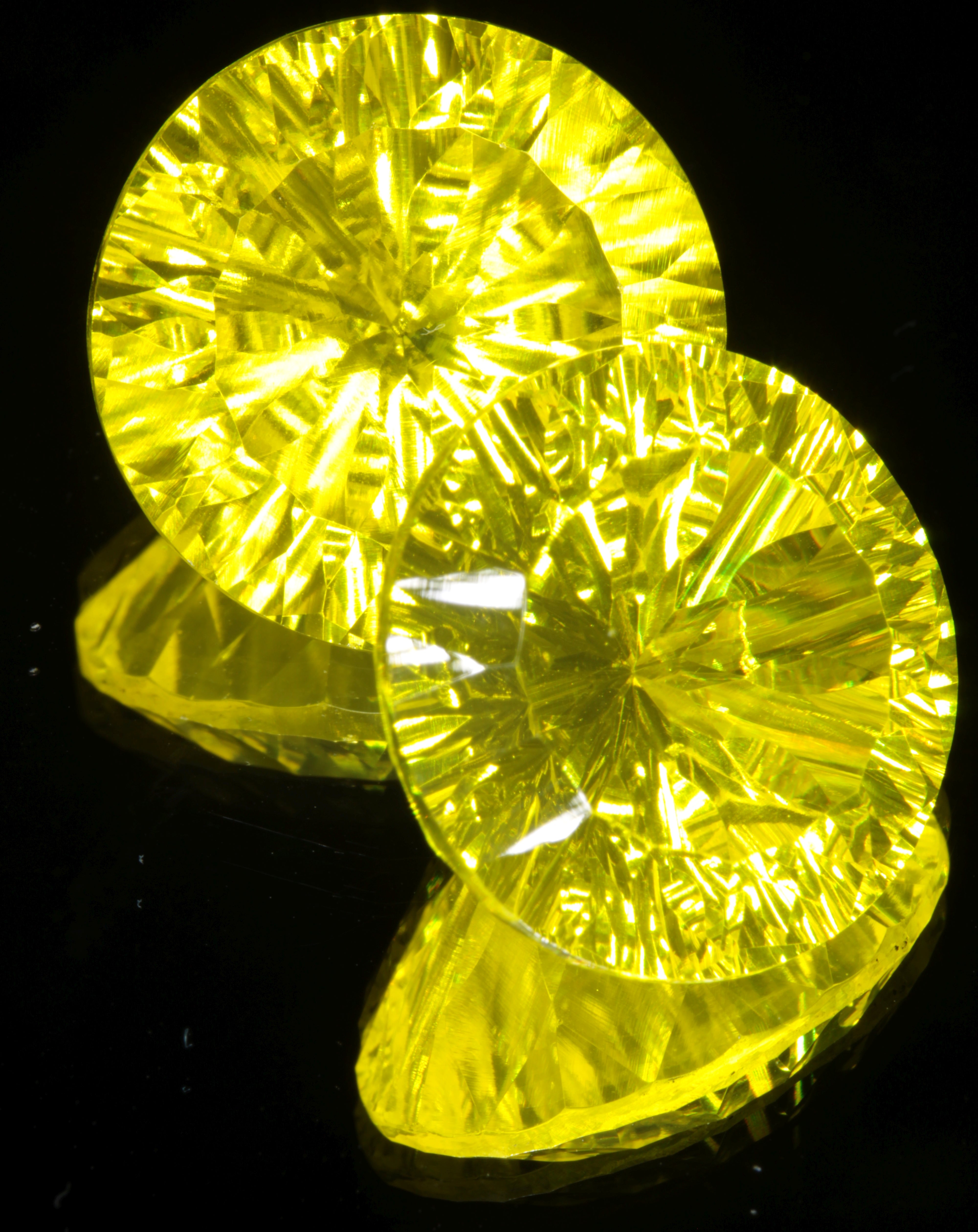 Fantasy Cut GAGG Lumogarnets