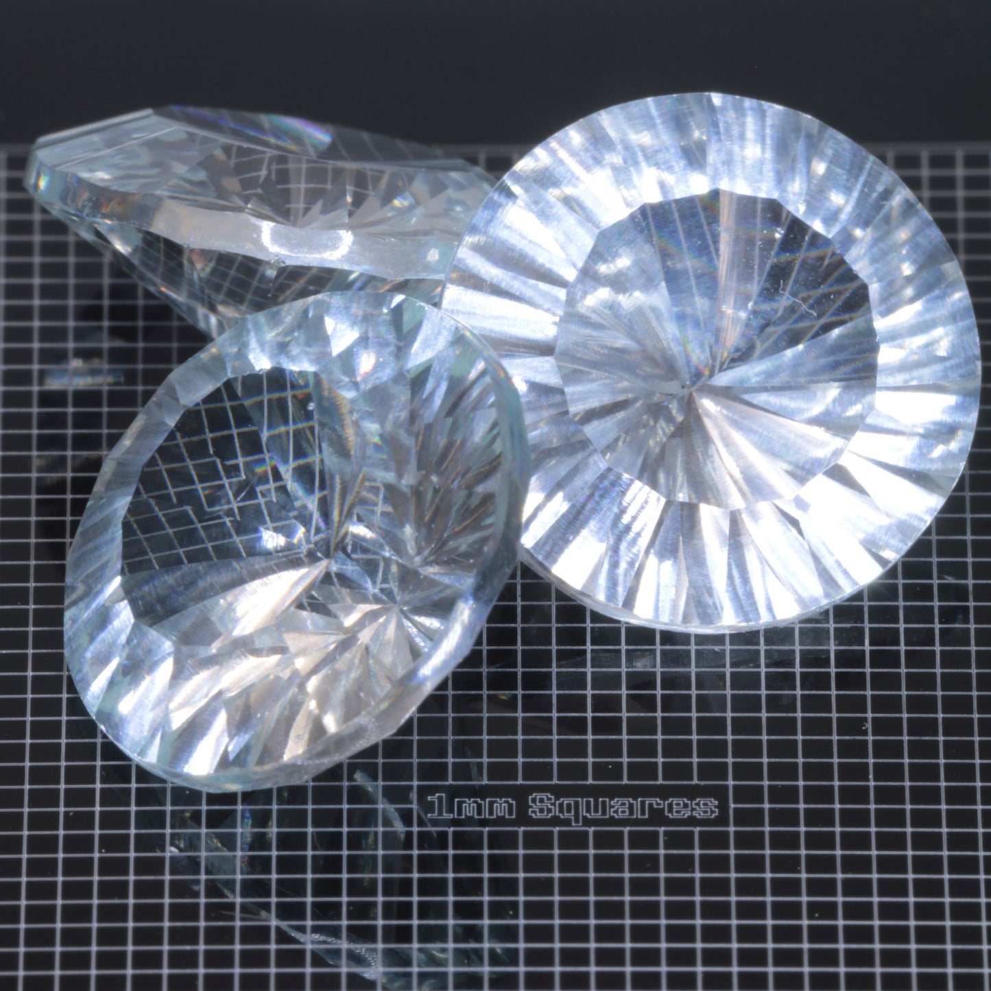 Faceted Yb:YAG Pale Spiral Round Gemstone