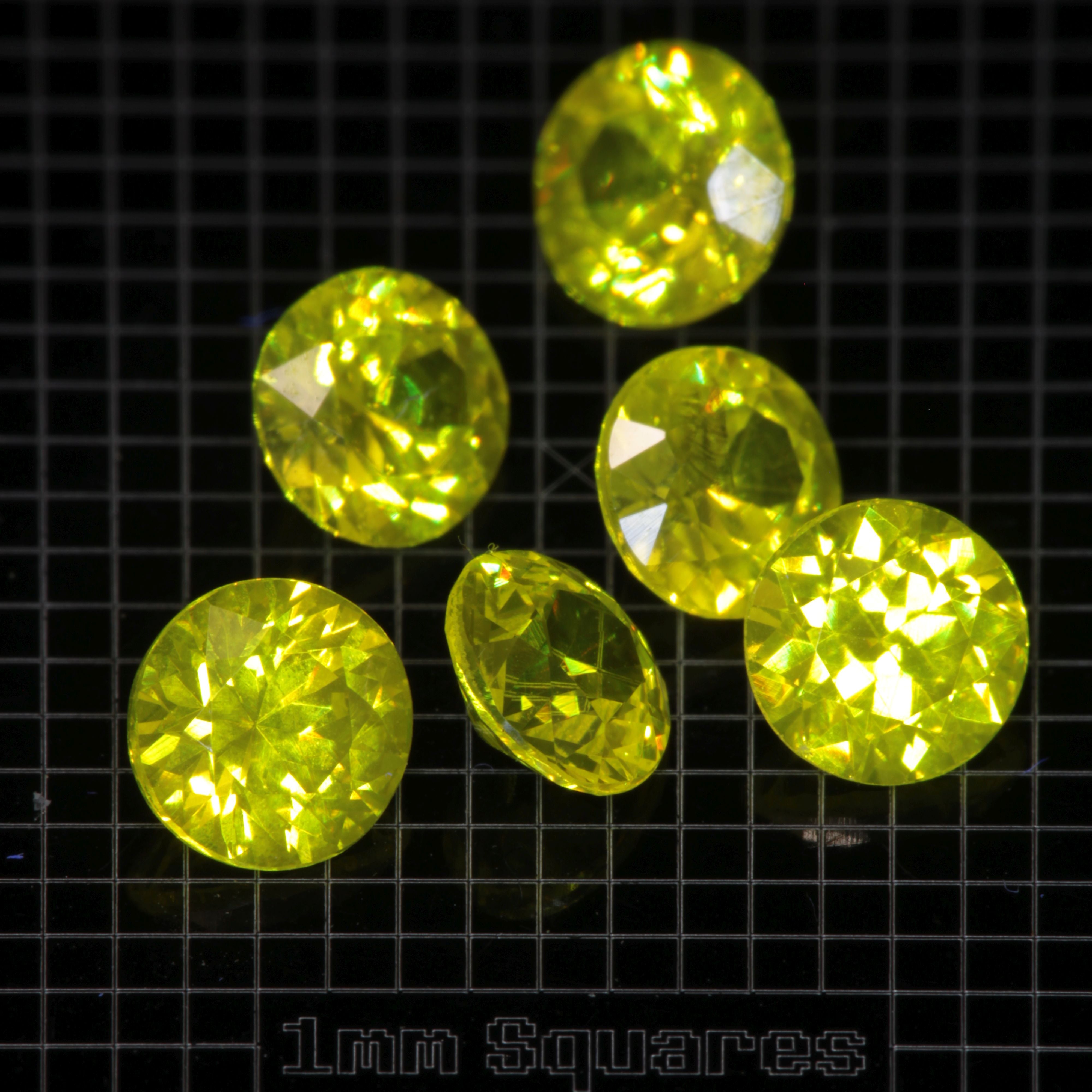 Faceted GAGG:Ce Round gemstone