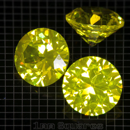 Faceted GAGG:Ce Round gemstone