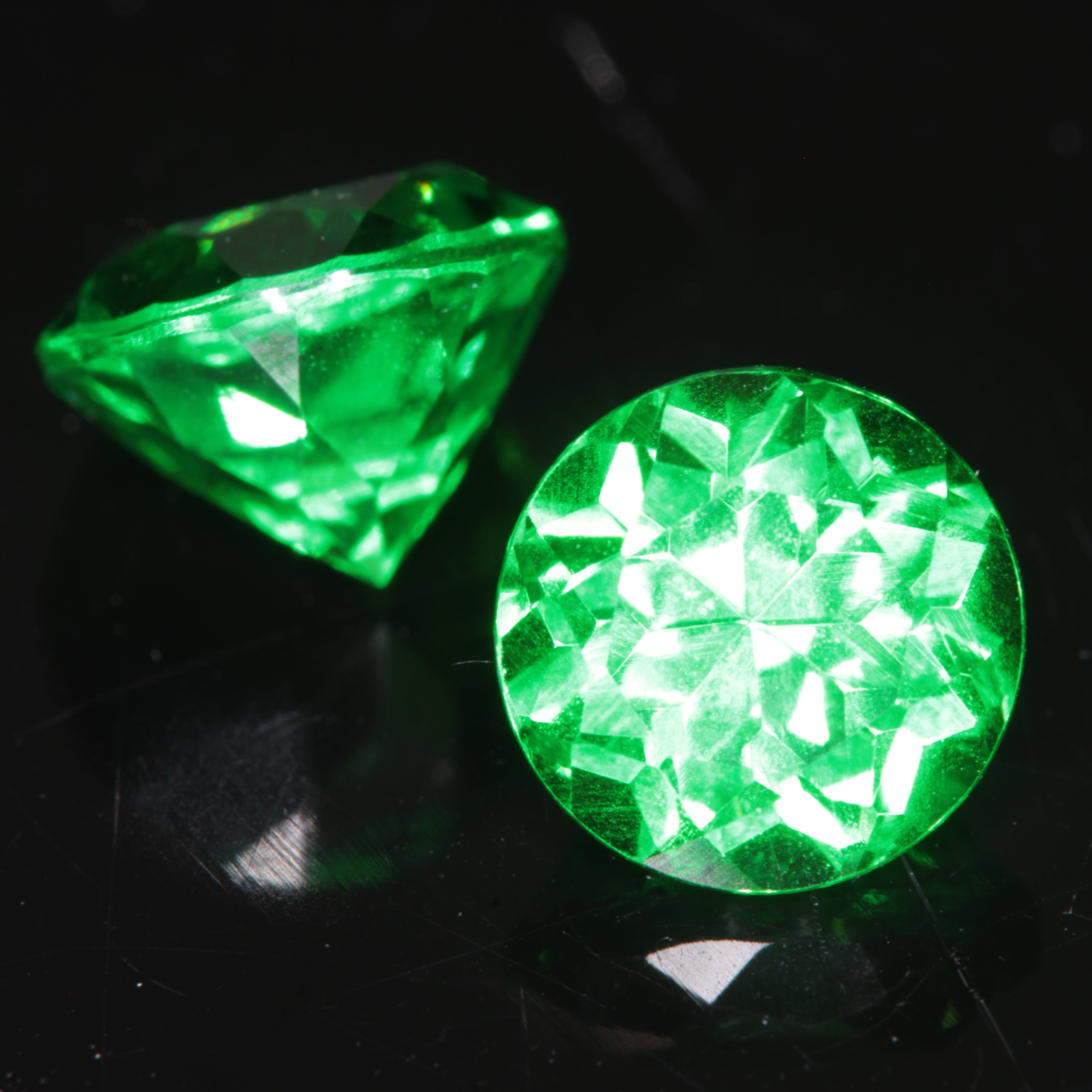 Flower Cut CTH YAG Stones