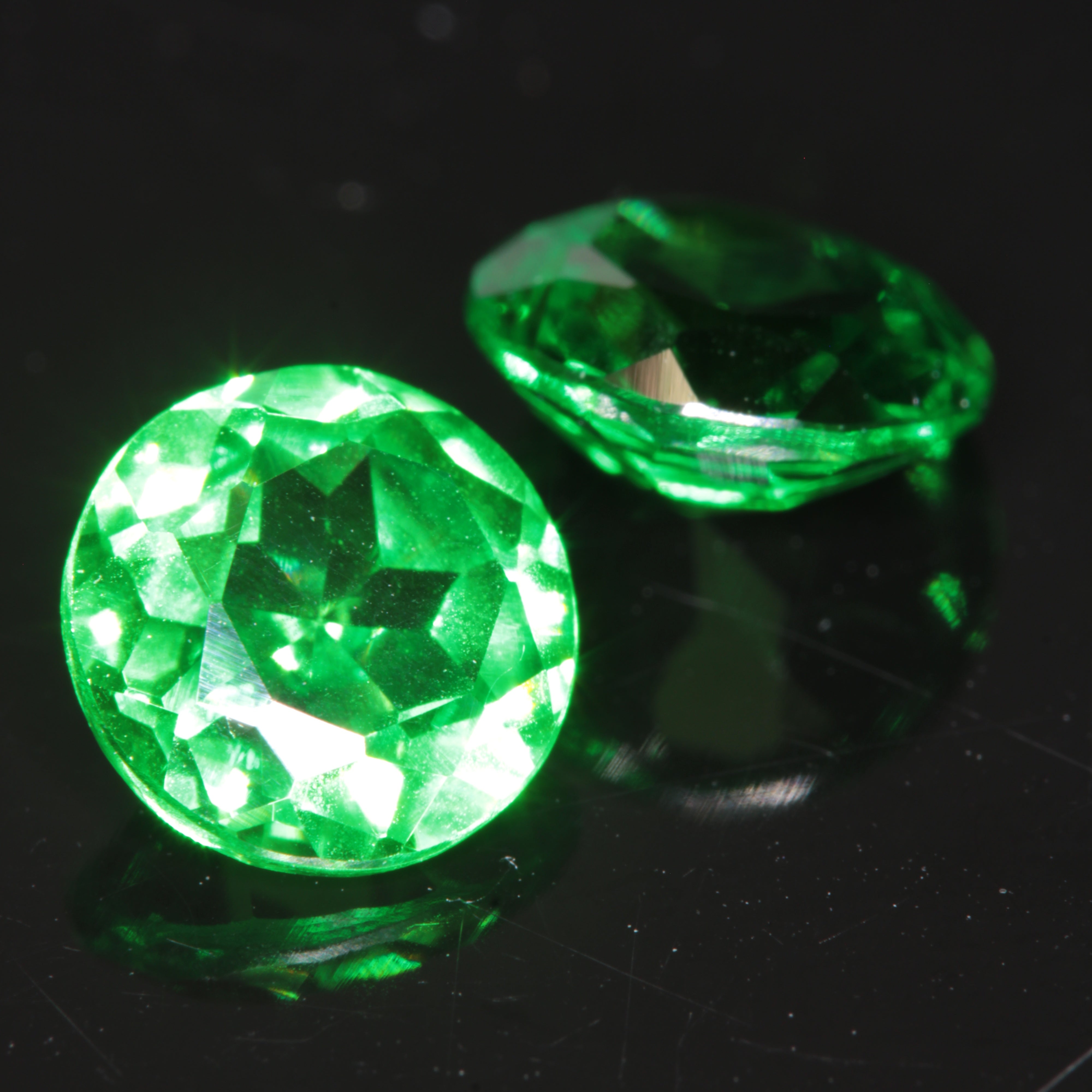 Flower Cut CTH YAG Stones