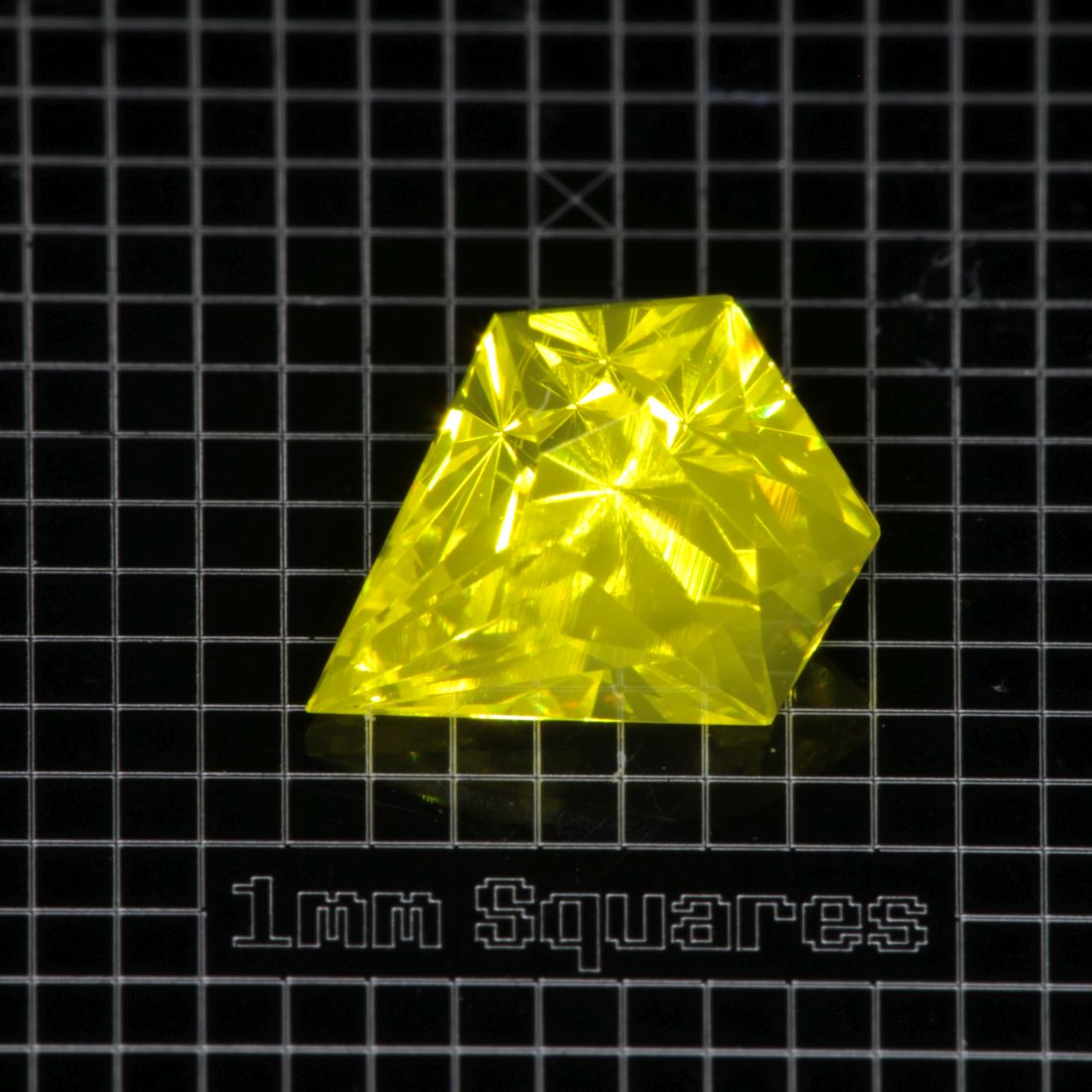 Yellow GAGG garnet Kite gemstone