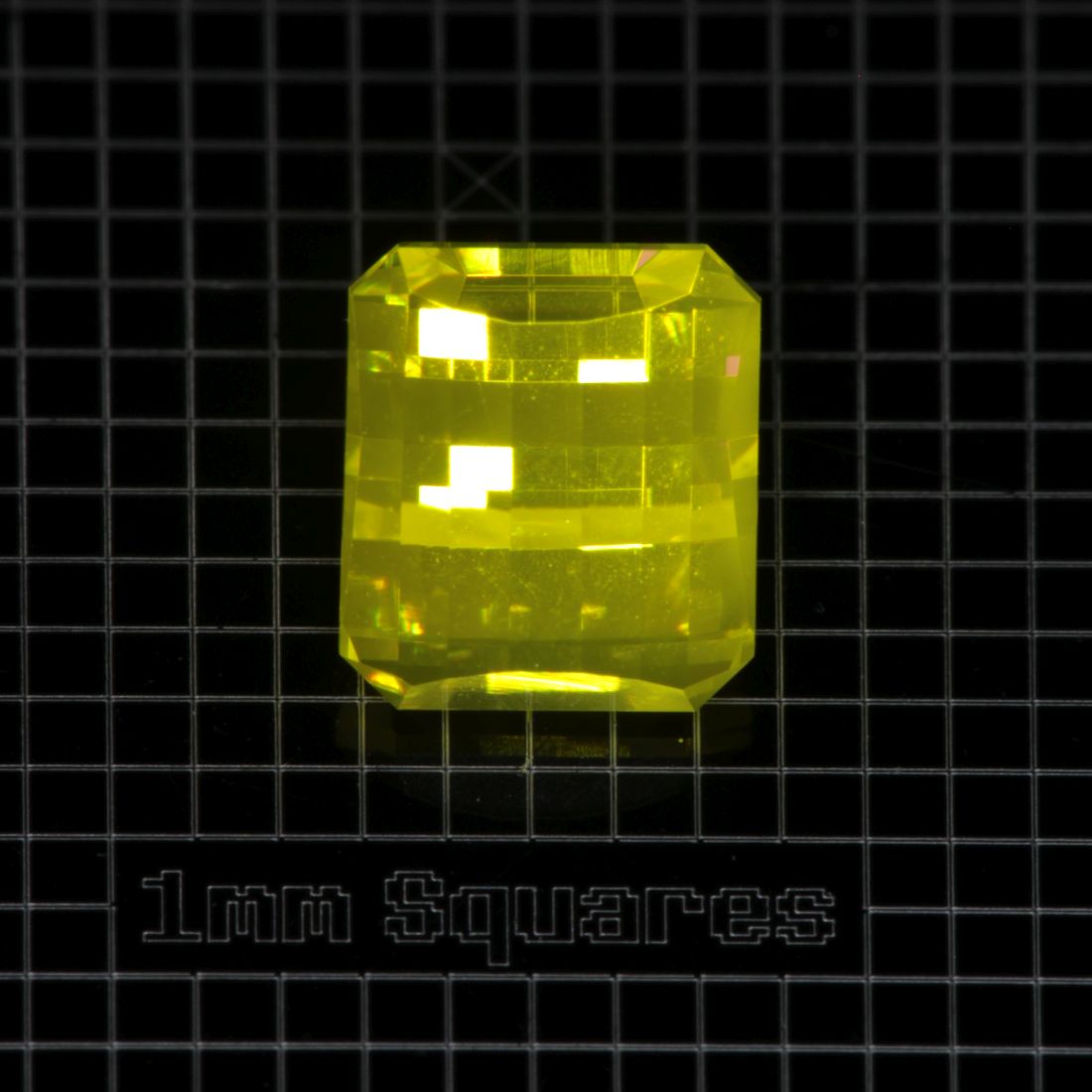 Yellow GAGG garnet Pixel gemstone