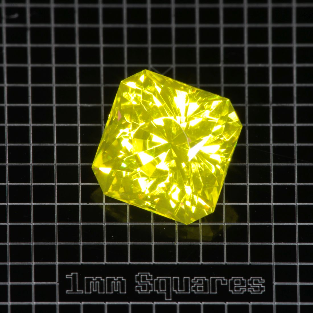 Yellow GAGG garnet Square gemstone