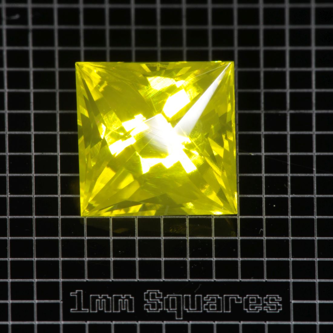 Yellow GAGG garnet Square gemstone