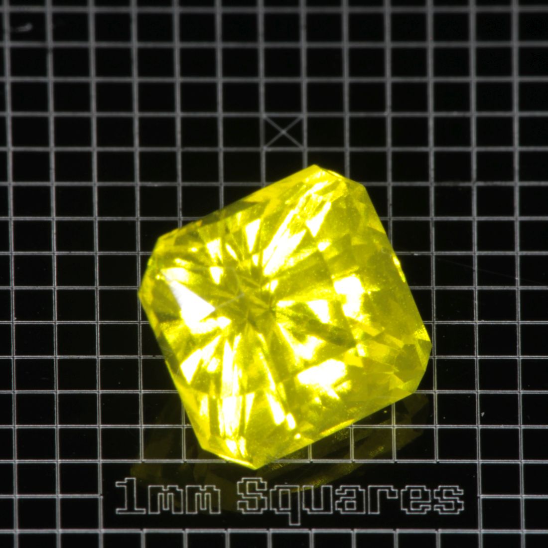 Yellow GAGG garnet Square gemstone