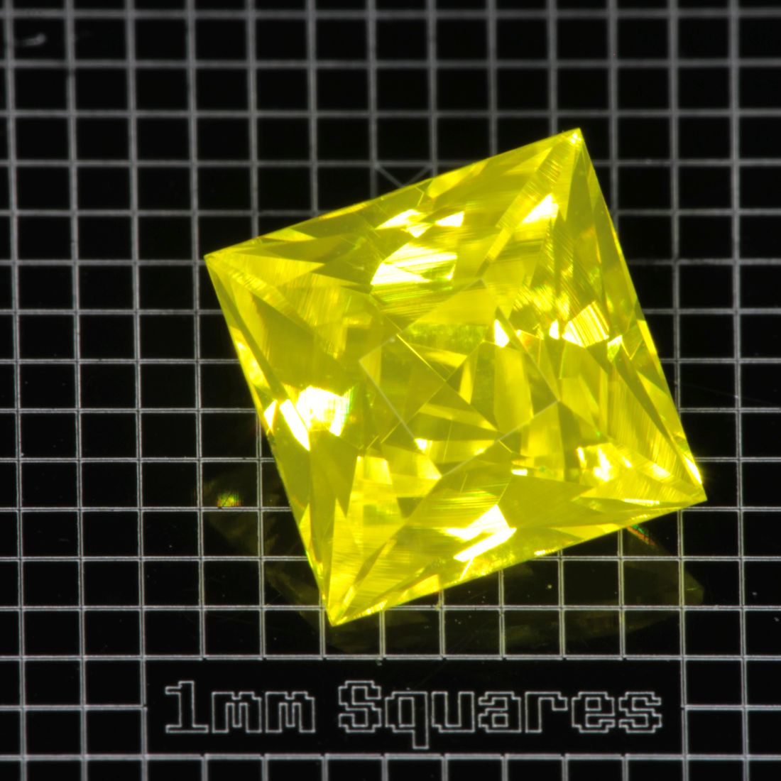 Yellow GAGG garnet Square gemstone