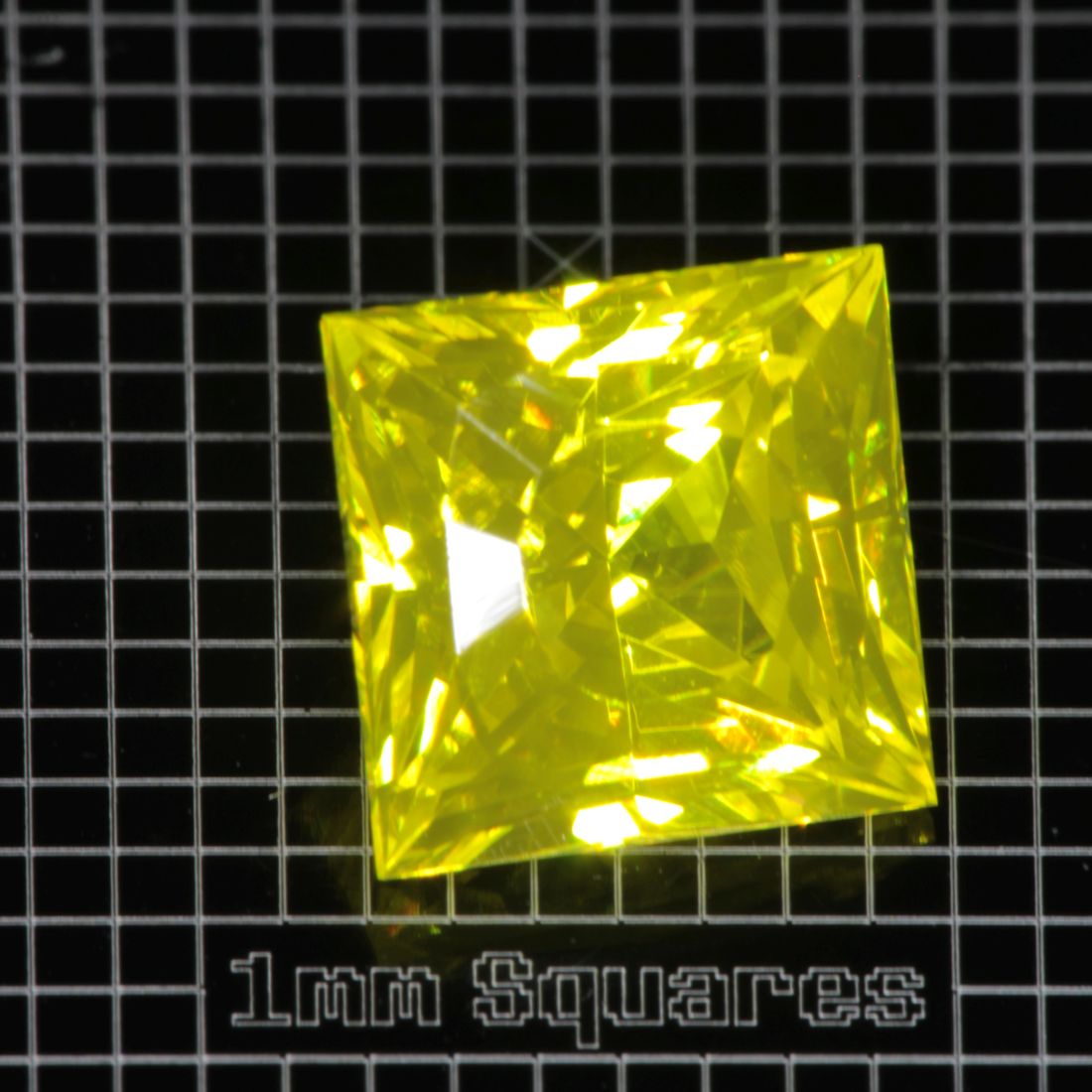 Yellow GAGG garnet Square gemstone