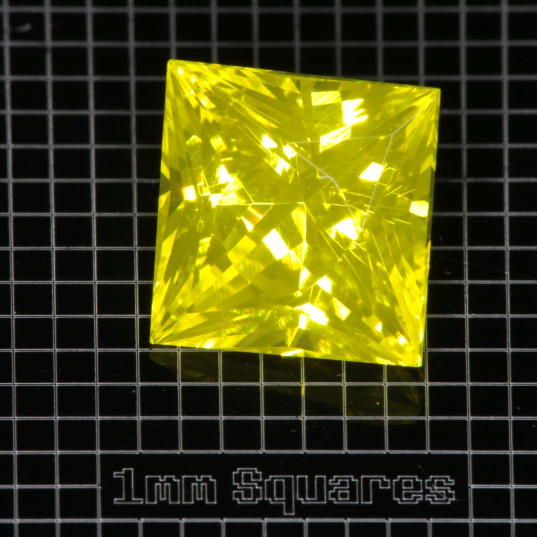 Yellow GAGG garnet Square gemstone
