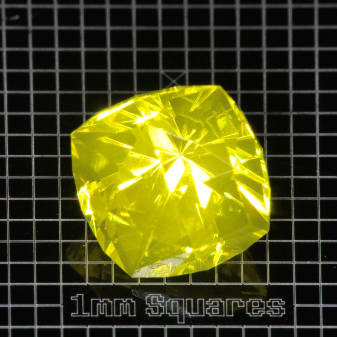 Yellow GAGG garnet Square gemstone