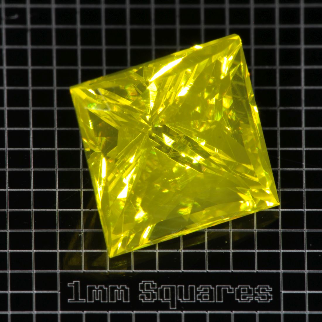 Yellow GAGG garnet Square gemstone