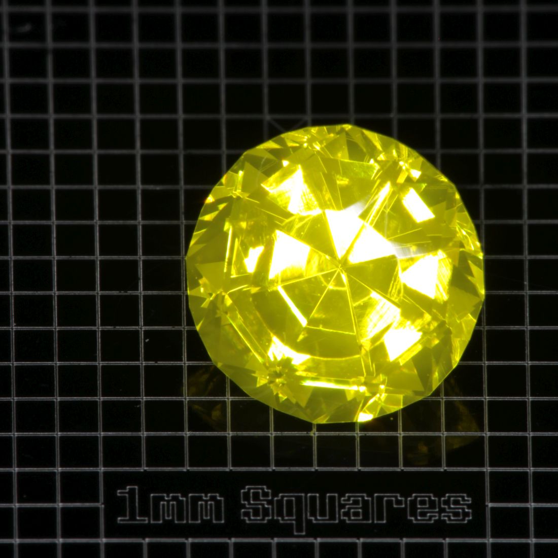 Yellow GAGG garnet Round gemstone