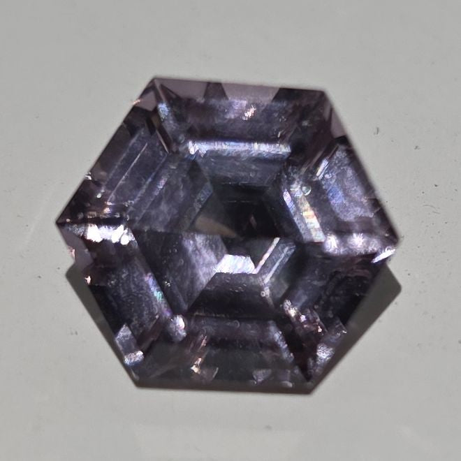 Dusk Grey Laser Garnet, Purple Grey Nd+ Laser YAG