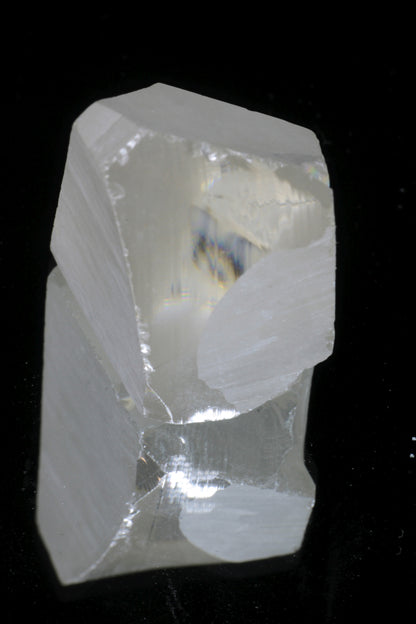 Lithium Niobate Facet Rough, High Brilliance and Dispersion