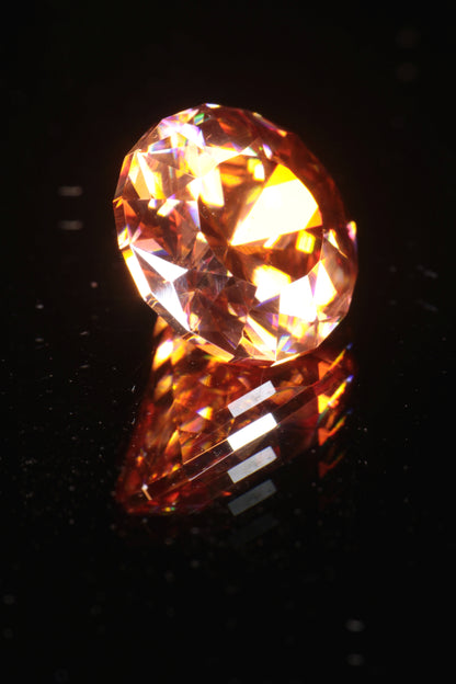 Hologram Crystal (Iron-Doped Lithium Niobate) faceted Stones