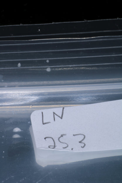 Lithium Niobate Facet Rough, High Brilliance and Dispersion