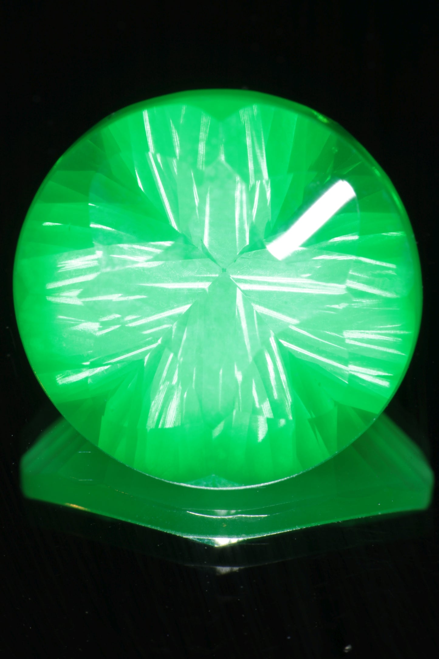 Fantasy Cut Vivid Green Laser Garnet, Vanadium YAG
