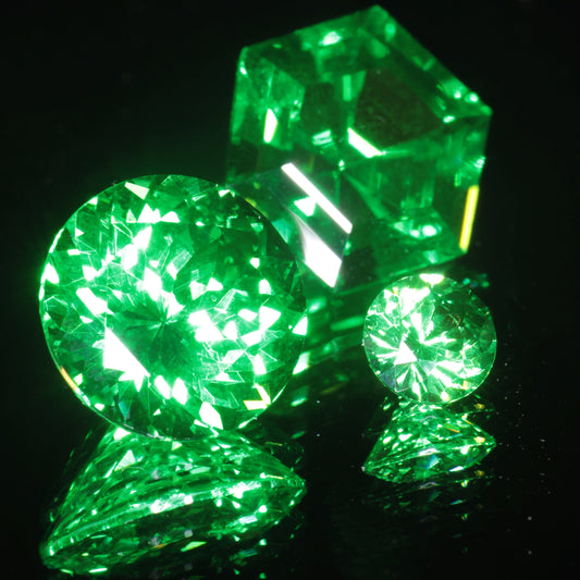Vivid Green Laser Garnet, Vanadium YAG