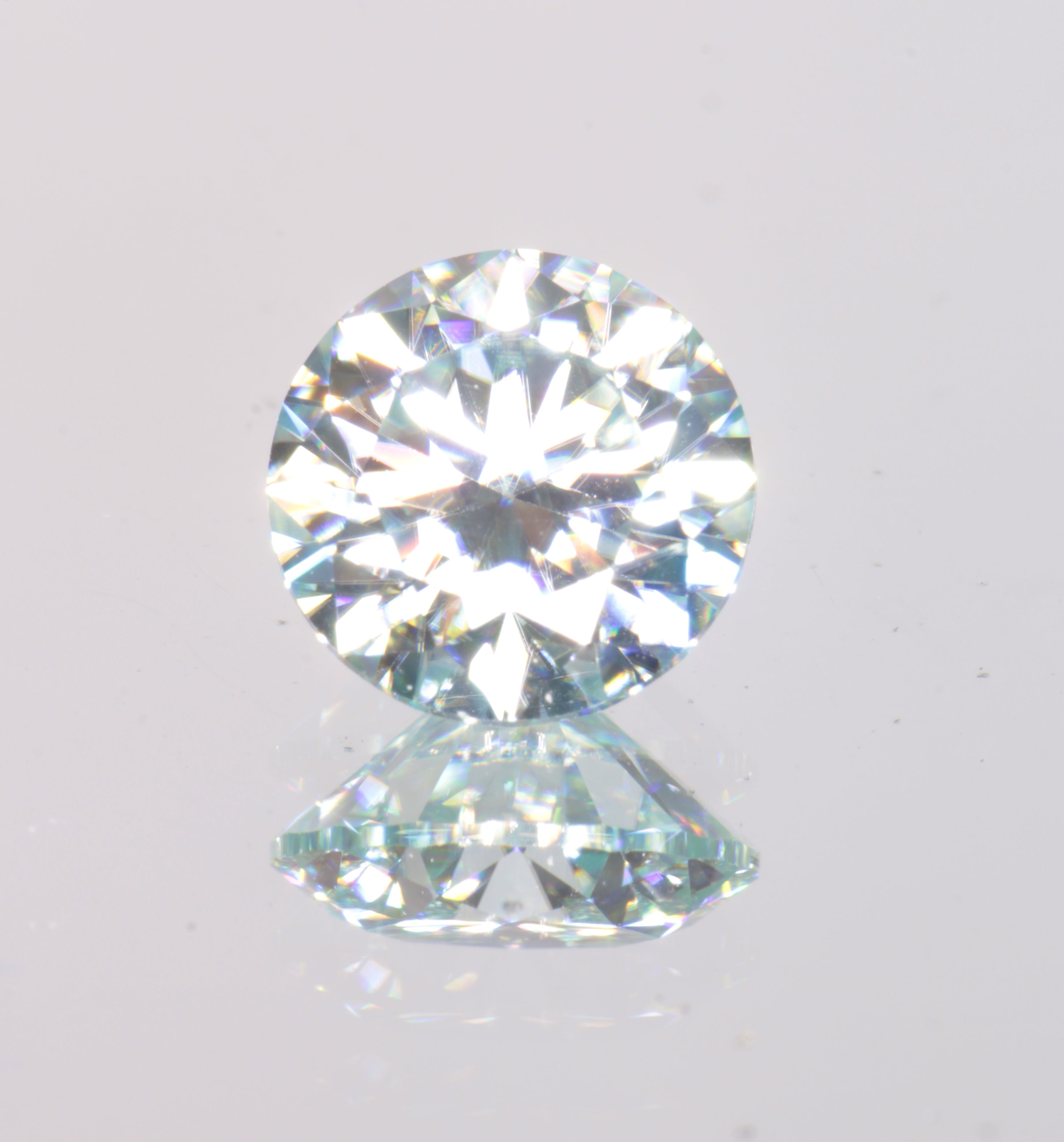 Near-Colorless Moissanite, Light Gold Moissanite Gems