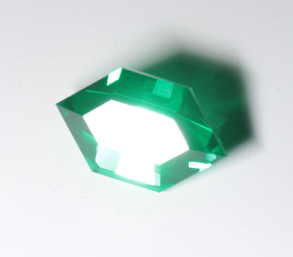 Retro Pixel RetroHex Cut Green Laser Garnet 10ct