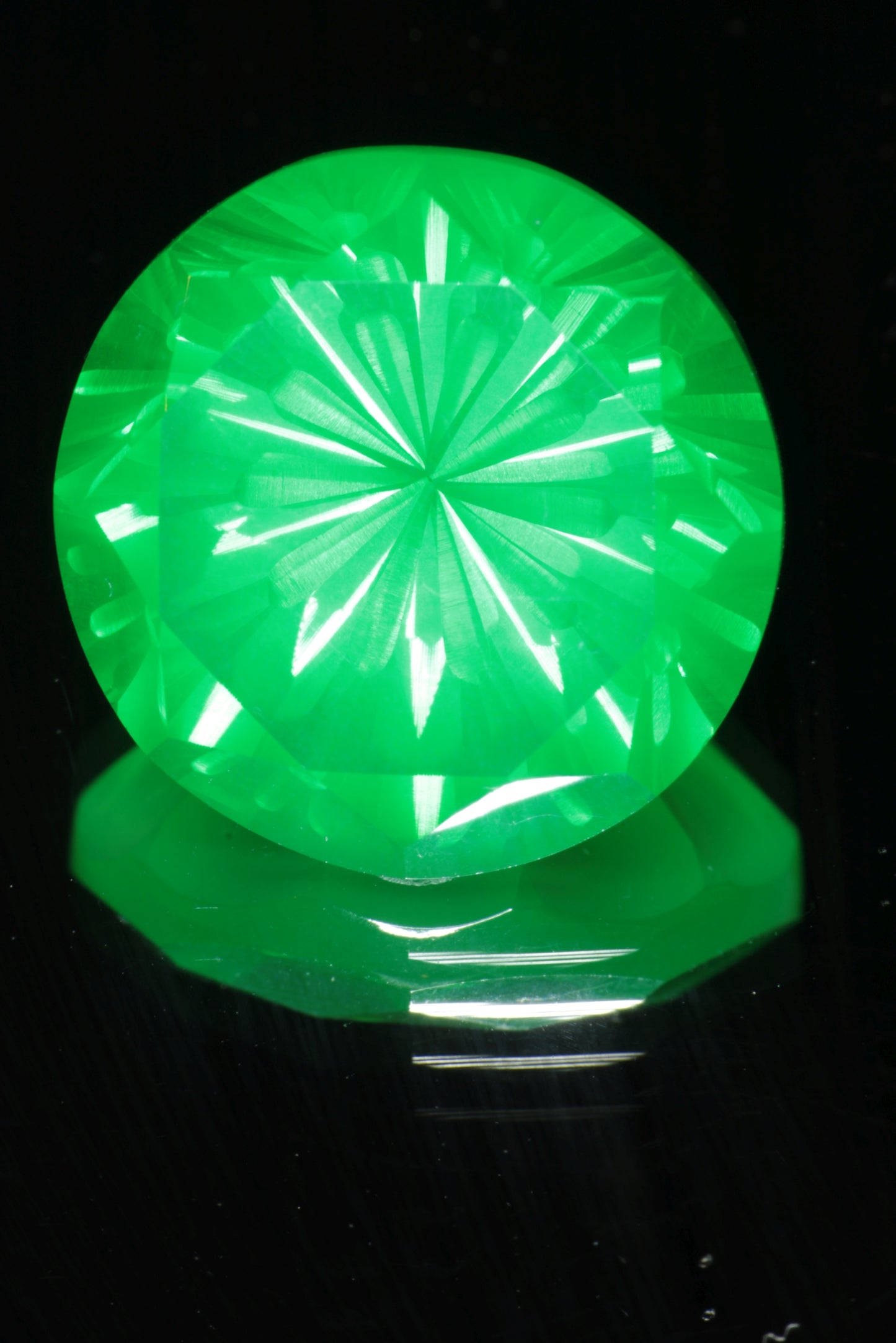 Fantasy Cut Vivid Green Laser Garnet, Vanadium YAG