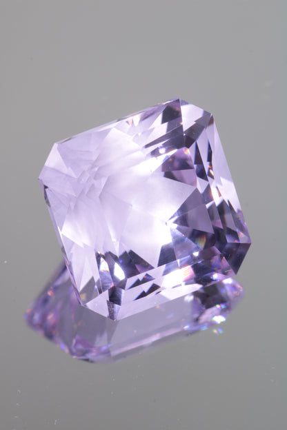 Fancy Violet Laser Garnet Loose Gems, Nd YAG