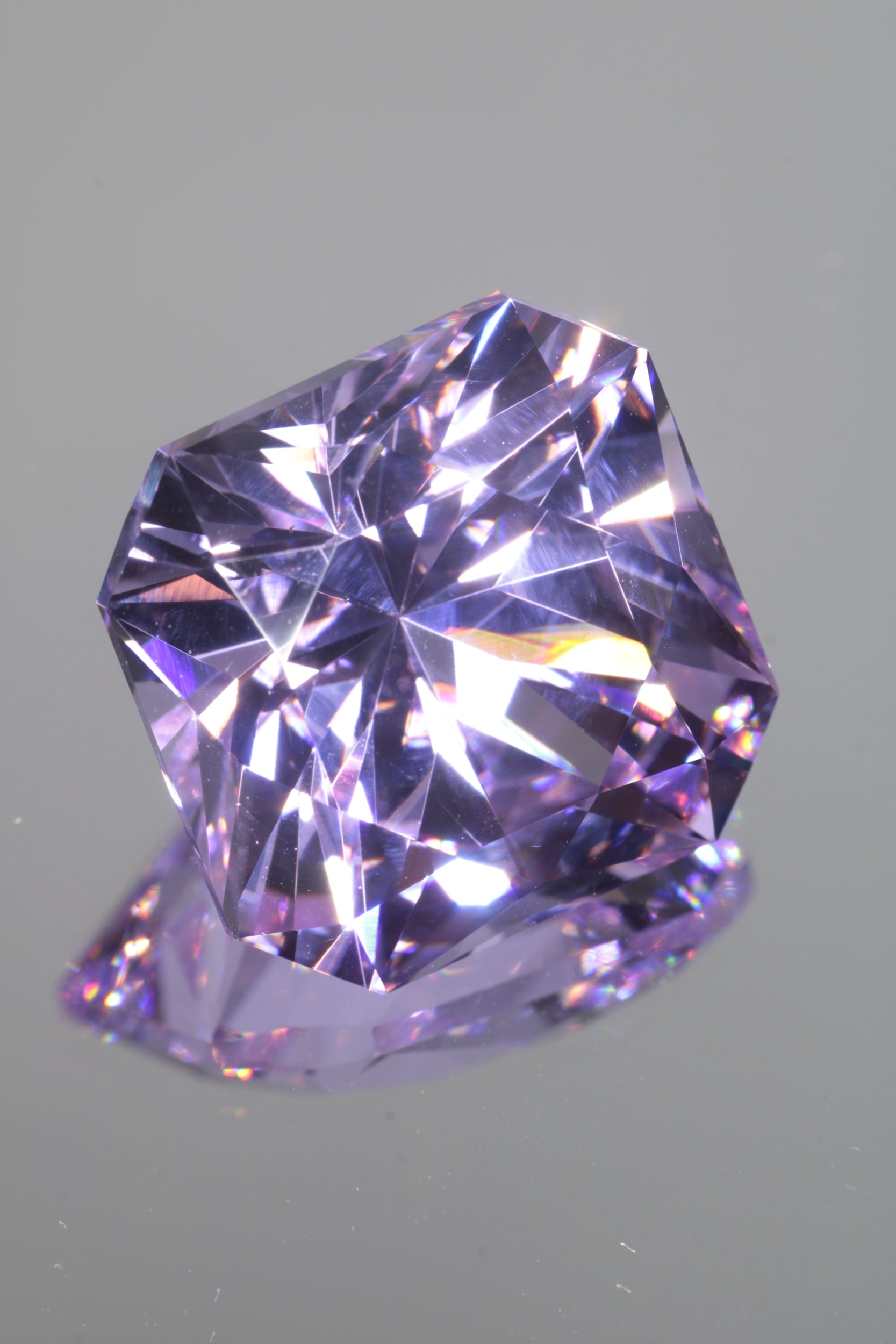 Pure Nd YAG Stones, Fancy Violet Laser Garnet Loose Gems