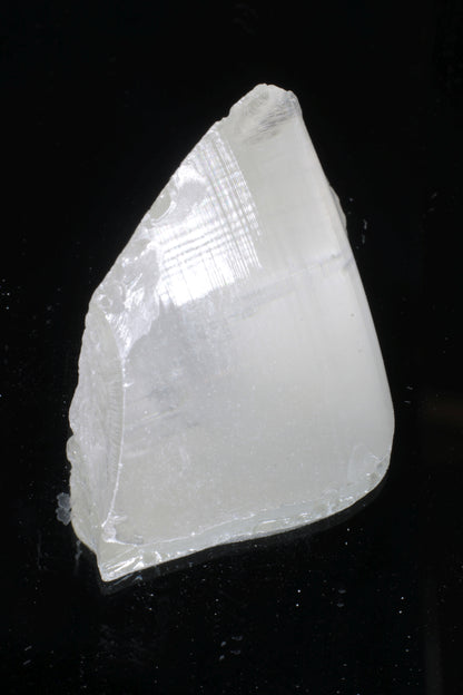 Lithium Niobate Facet Rough, High Brilliance and Dispersion