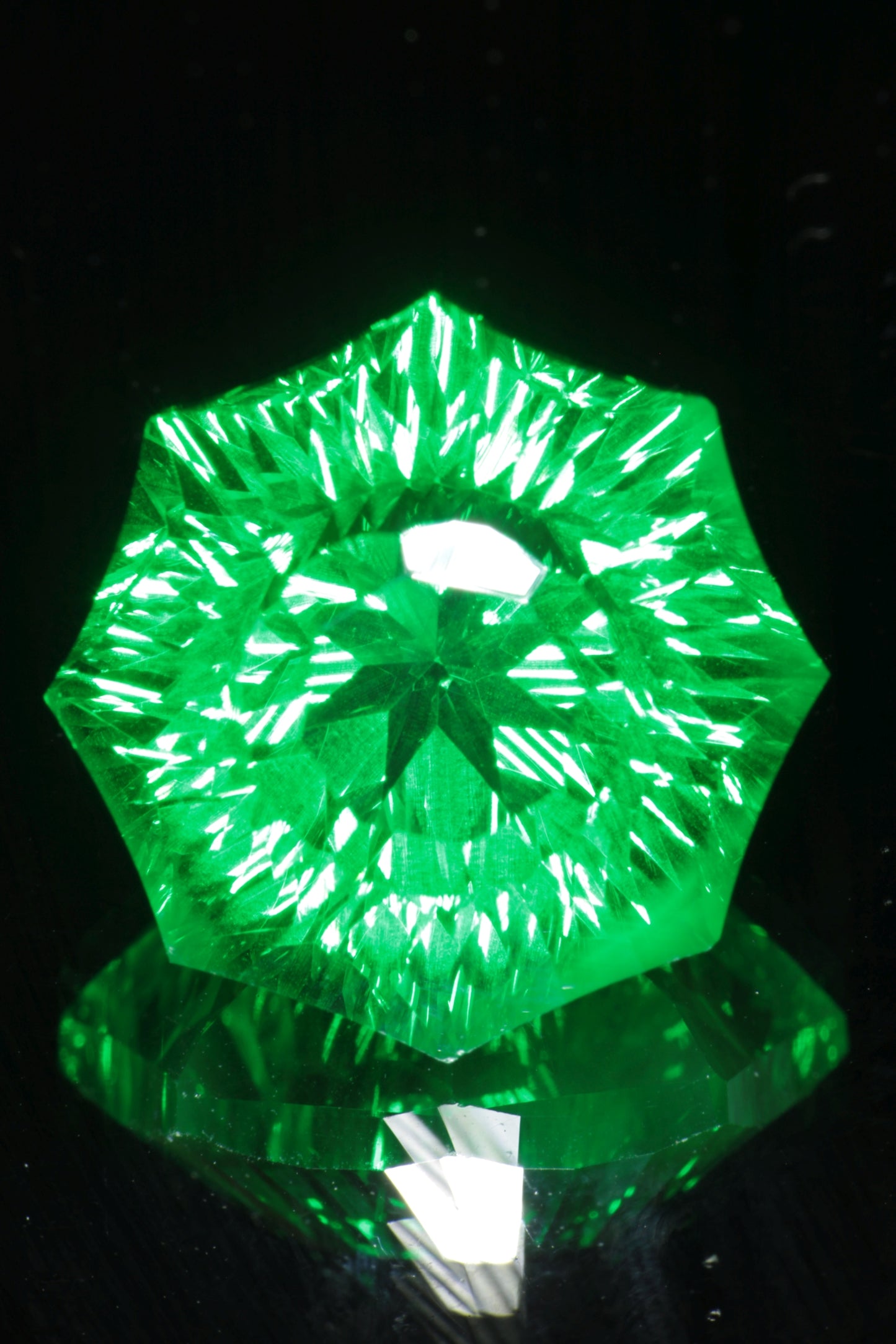 Fantasy Cut Vivid Green Laser Garnet, Vanadium YAG