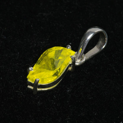 Glow in the Dark GAGG Jewelry (High Glow GAGG Lumogarnet)