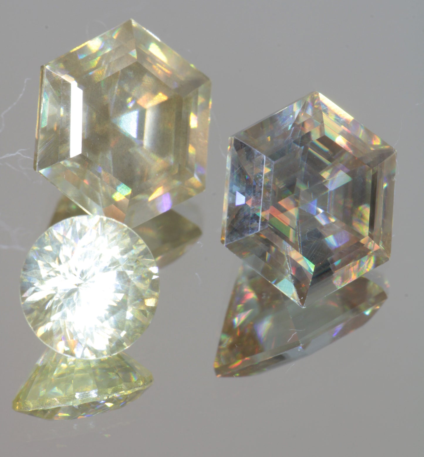 Lab Wakefieldite Calibrated Loose Gems aka Yttrium Orthovanadate Nd:YVo4