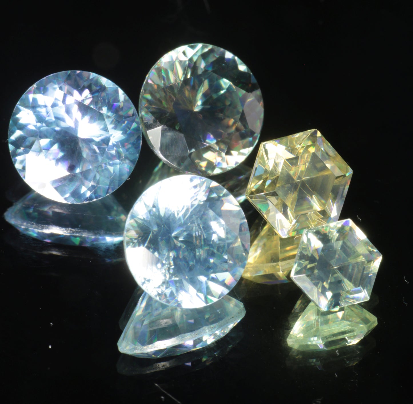 Lab Wakefieldite Calibrated Loose Gems aka Yttrium Orthovanadate Nd:YVo4