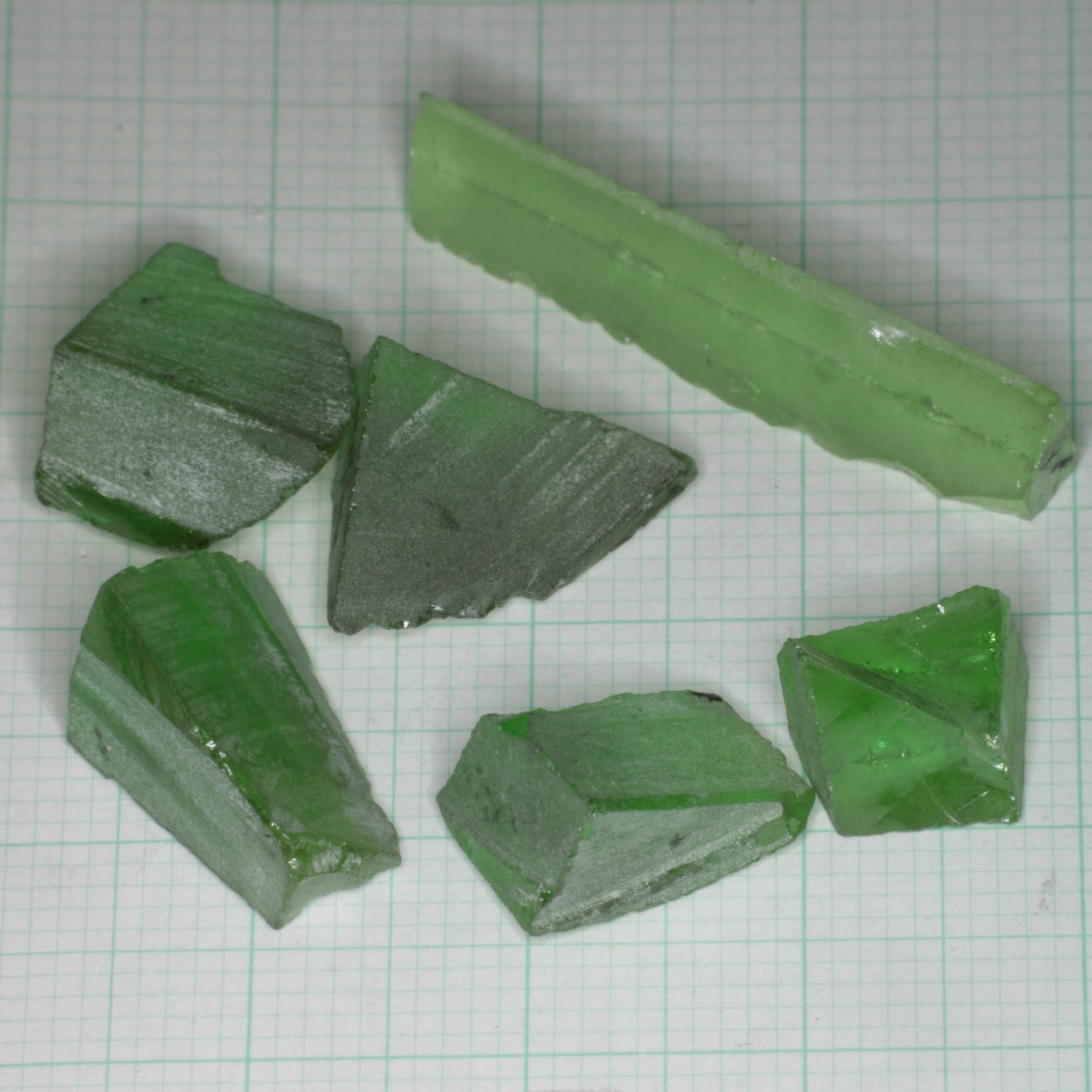 Christmas Garnet Facet Rough, Cr YAG