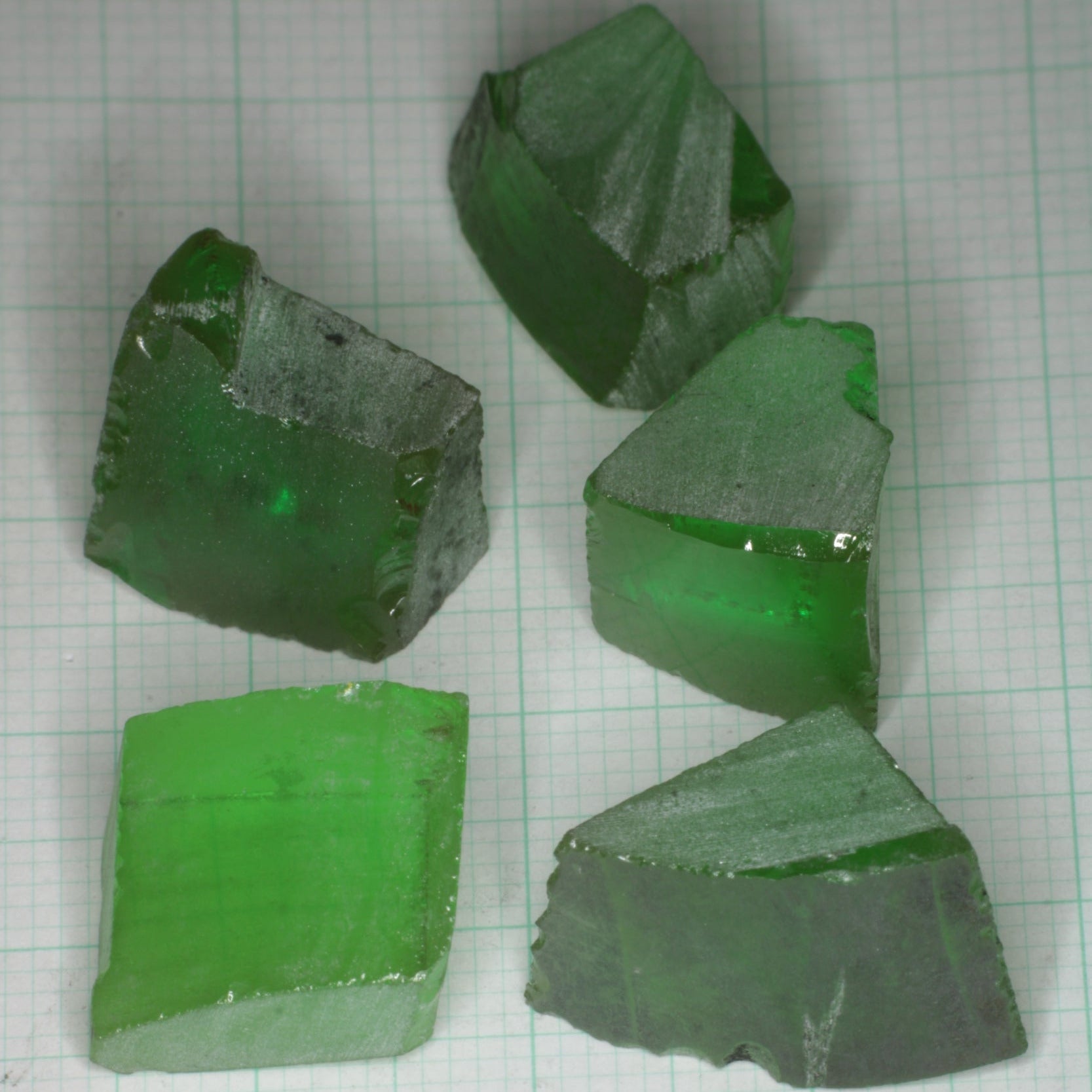 Christmas Garnet Facet Rough, Cr YAG