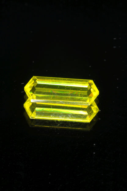 Glow in the Dark GAGG Lumogarnet High Glow Loose Faceted Stones