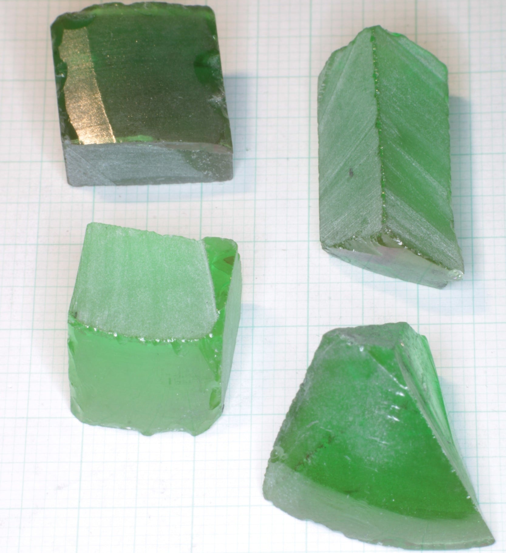 Christmas Garnet Facet Rough, Cr YAG