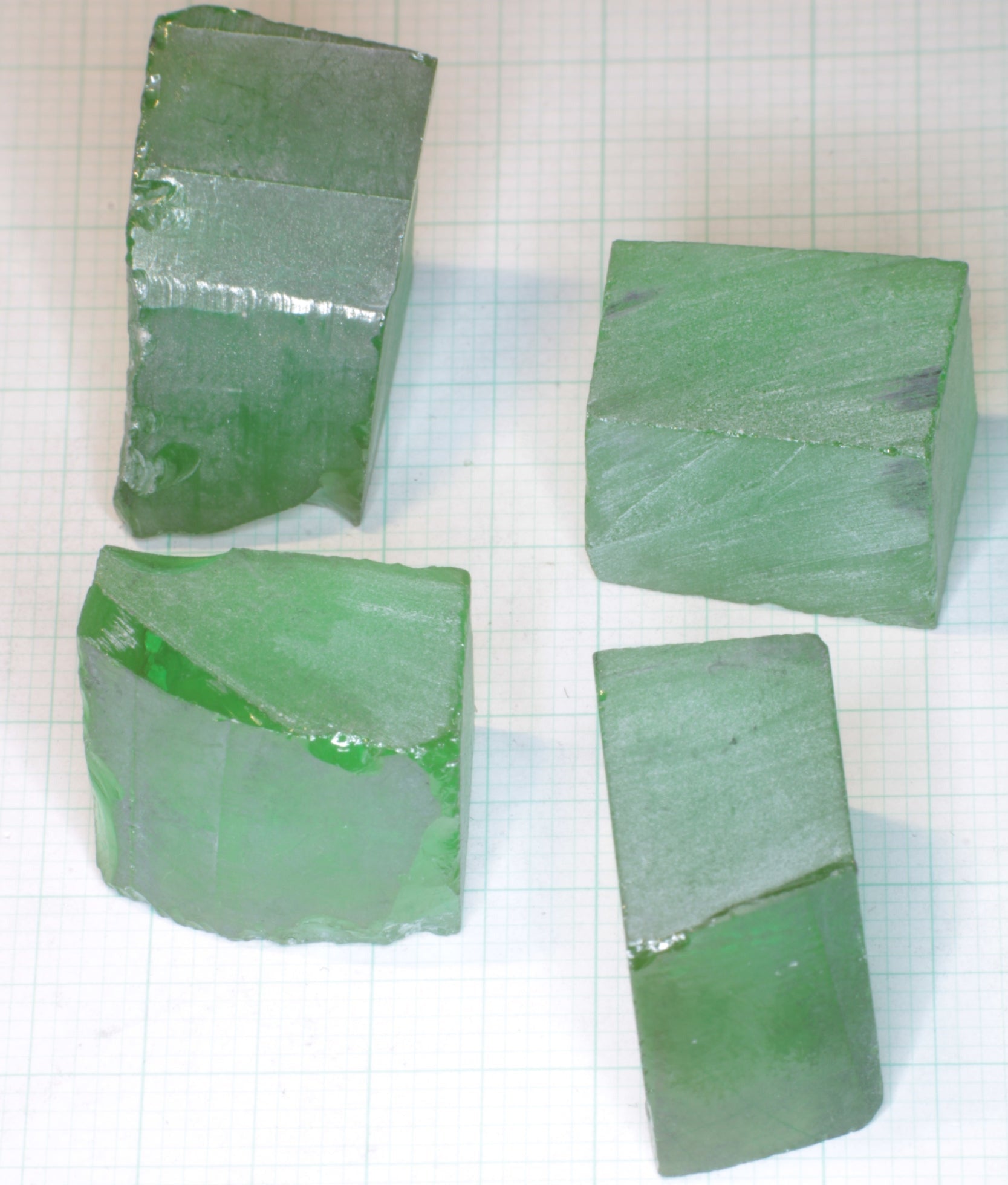 Christmas Garnet Facet Rough, Cr YAG