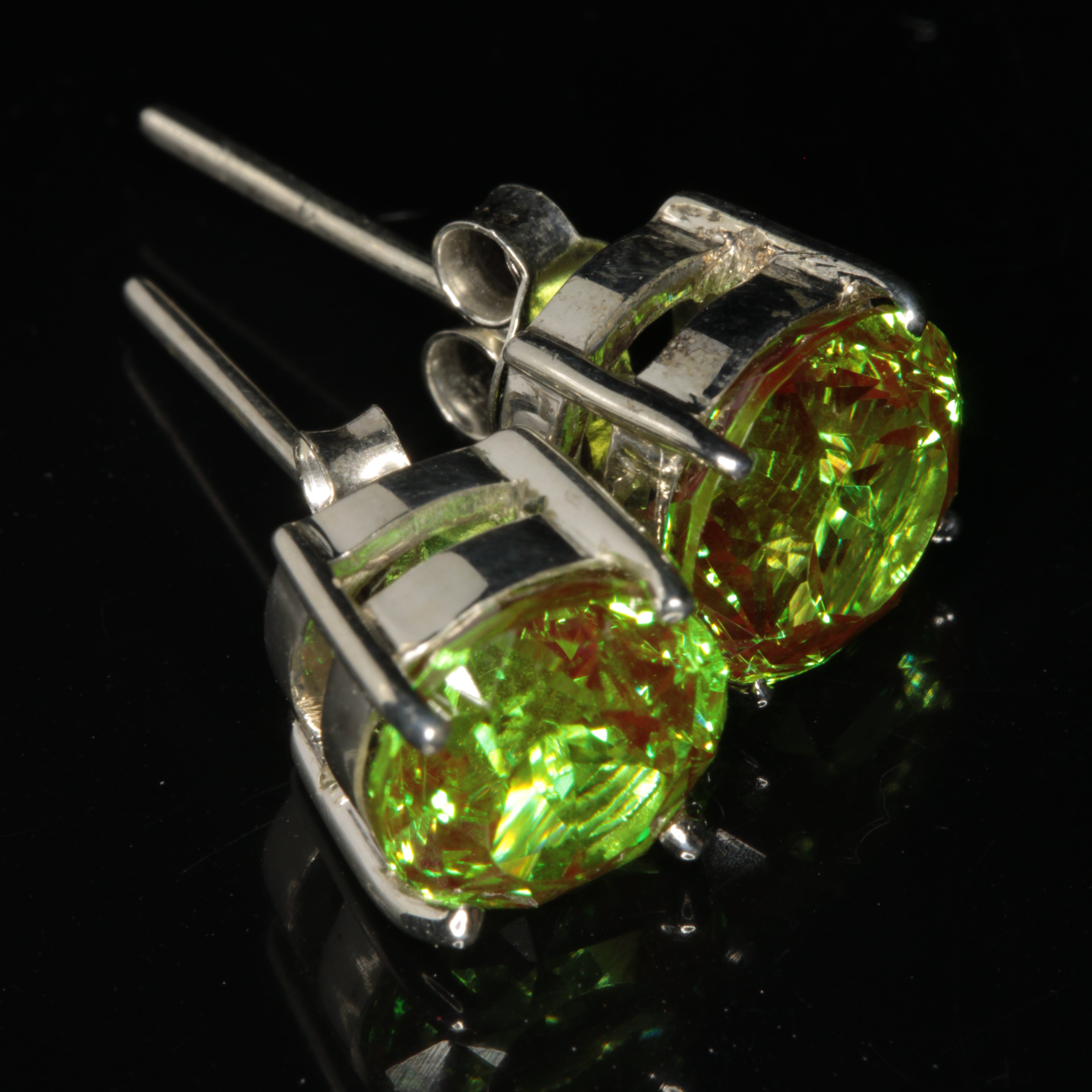 Christmas Garnet Jewelry, Earrings Pendants and Rings