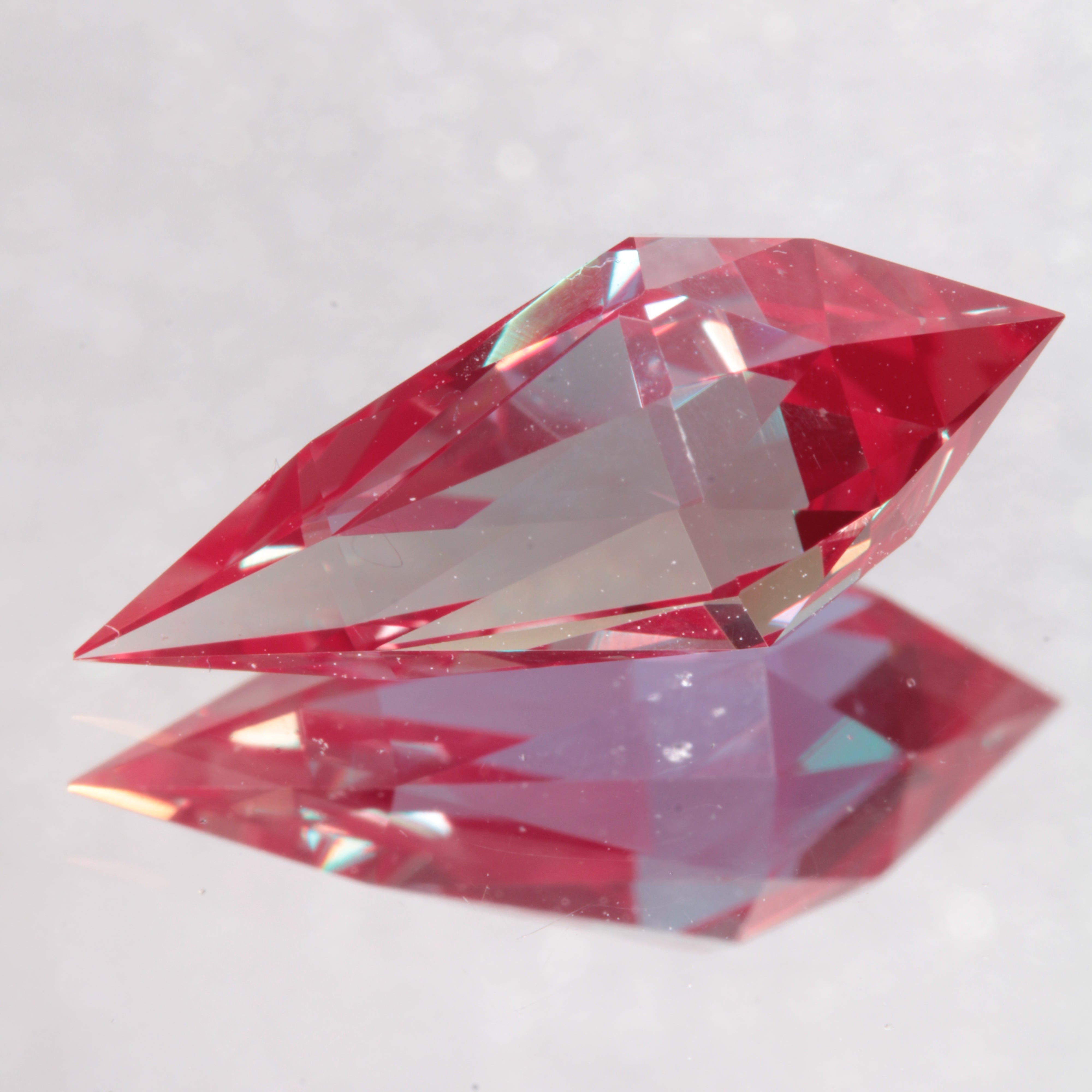 Alexandrite Sharp Briolette 3.6ct – Gems Of Science