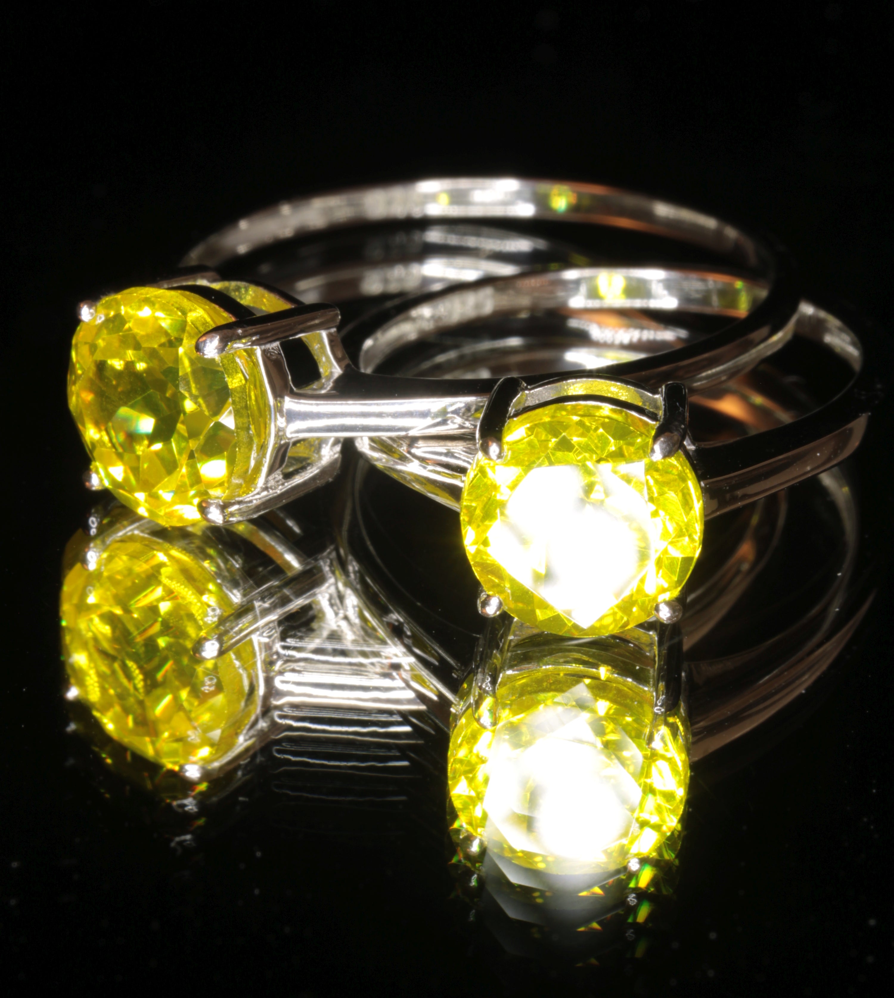 Golden Laser Garnet Jewelry, Earrings Pendants and Rings Ce Nd YAG