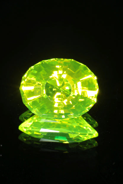 Green glowing LuAG lumogarnet gemstones